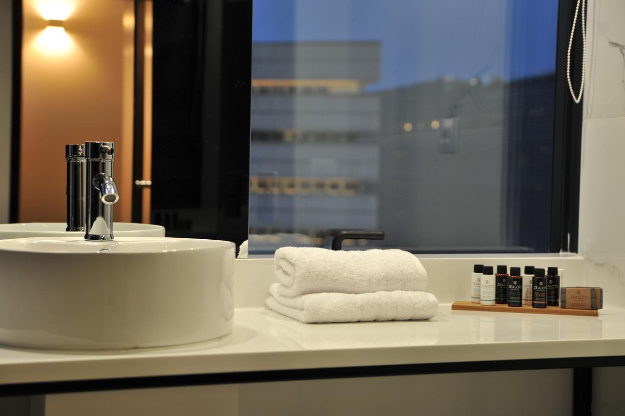 บี4บี เอเธนส์ 365 Hotel ภายนอก รูปภาพ